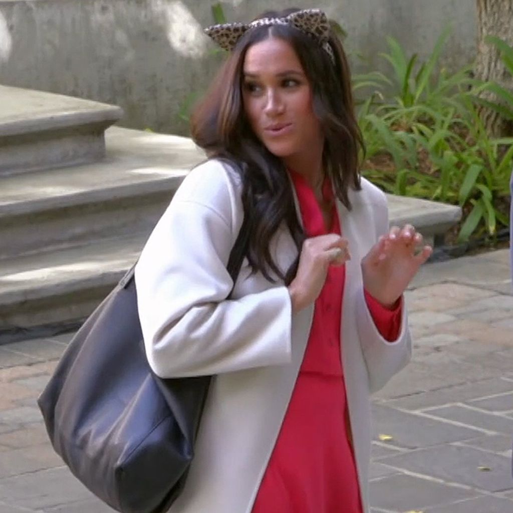 Meghan Markle HOLA 4035