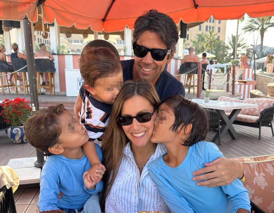 Ana Boyer y Fernando Verdasco, con sus tres hijos
