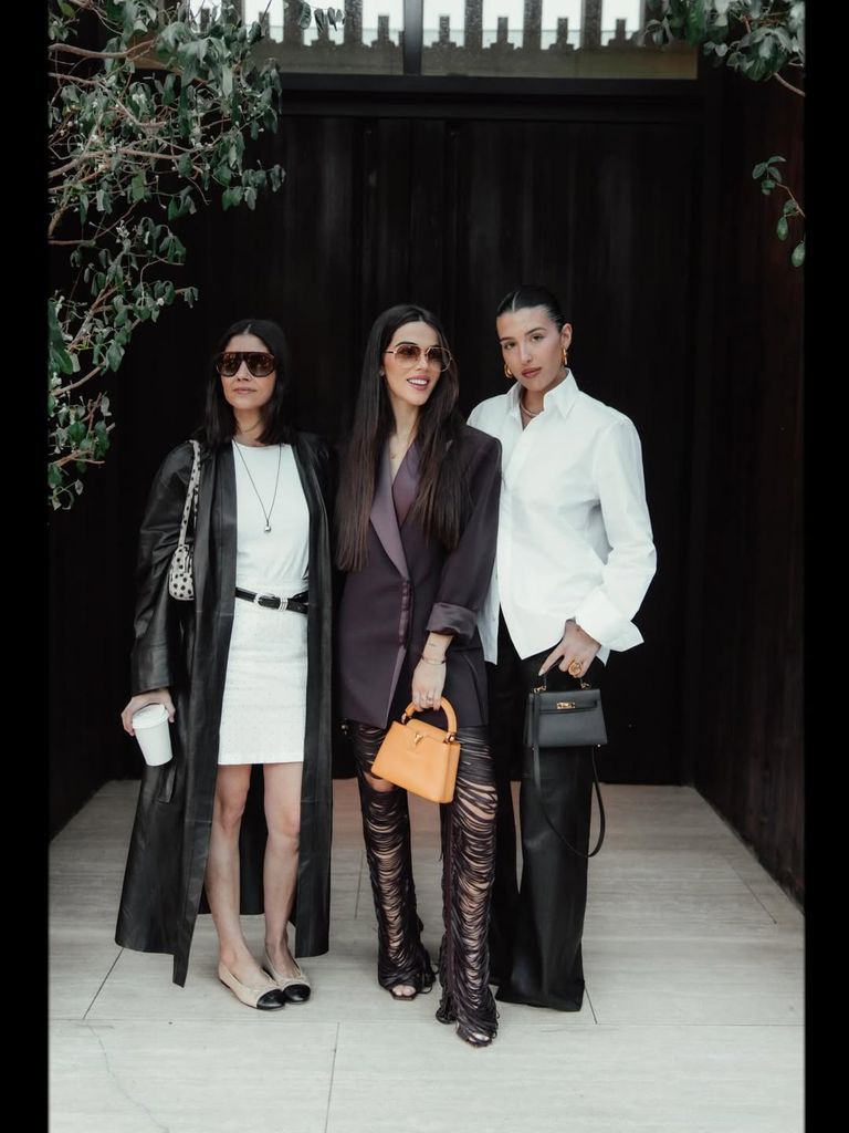 Alba Díaz en Los Ángeles, con look de oficina.