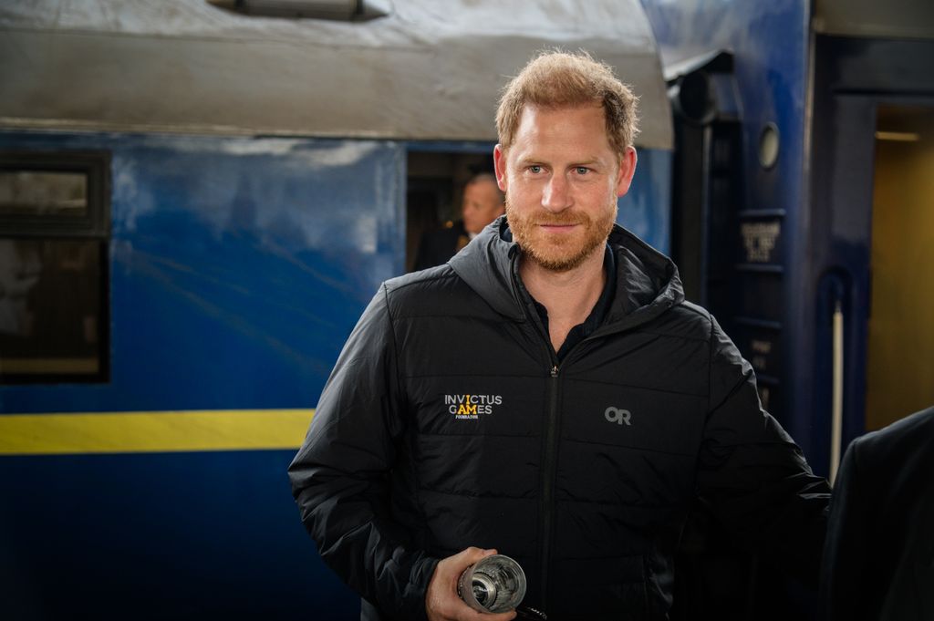 Todo el mundo pensaba que estaba en California, pero Harry estaba viajando de Polonia a Ucrania en un tren nocturno. Esta imagen es de archivo y corresponde a su viaje anterior.