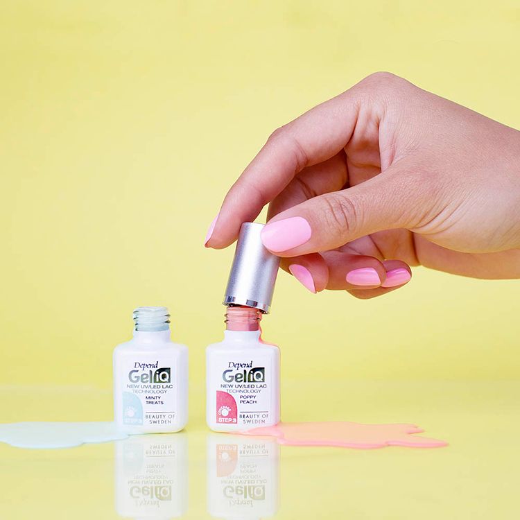 Descubre cómo conseguir una manicura semipermanente en casa que sea duradera