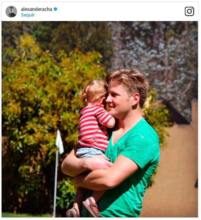 alexander-y-su-hijo-mikel98