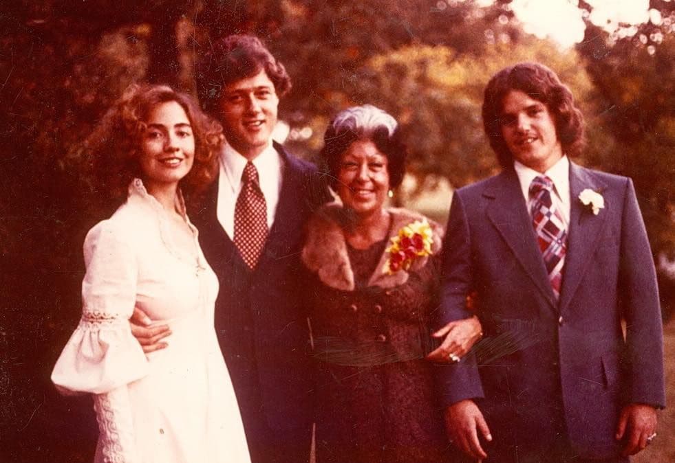 Bill y Hillary Clinton celebran 50 años de casados