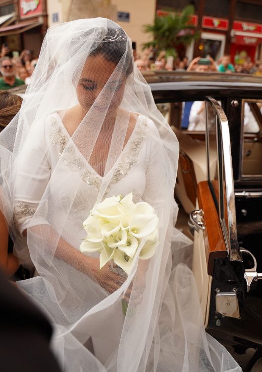 Carolina vestida de novia