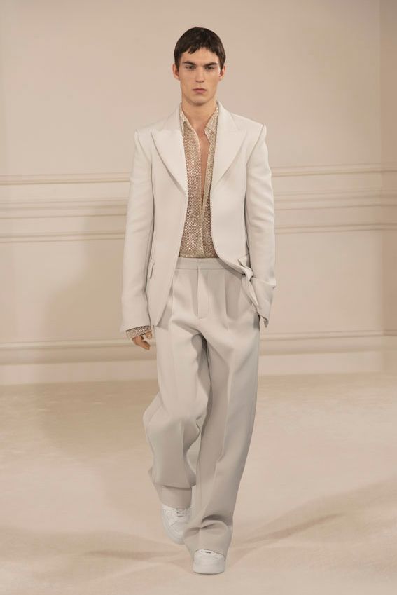 valentino hc po s22 01901920220127