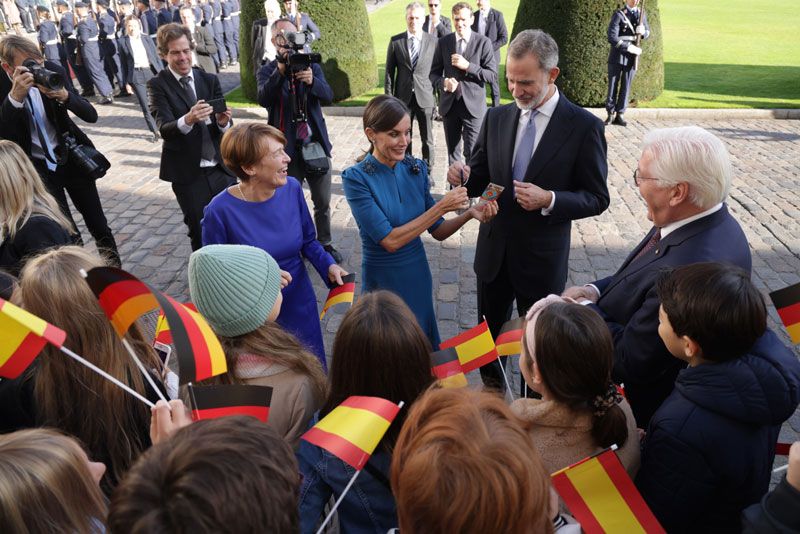 Los Reyes con  Elke Büdenbender y Frank-Walter Steinmeier