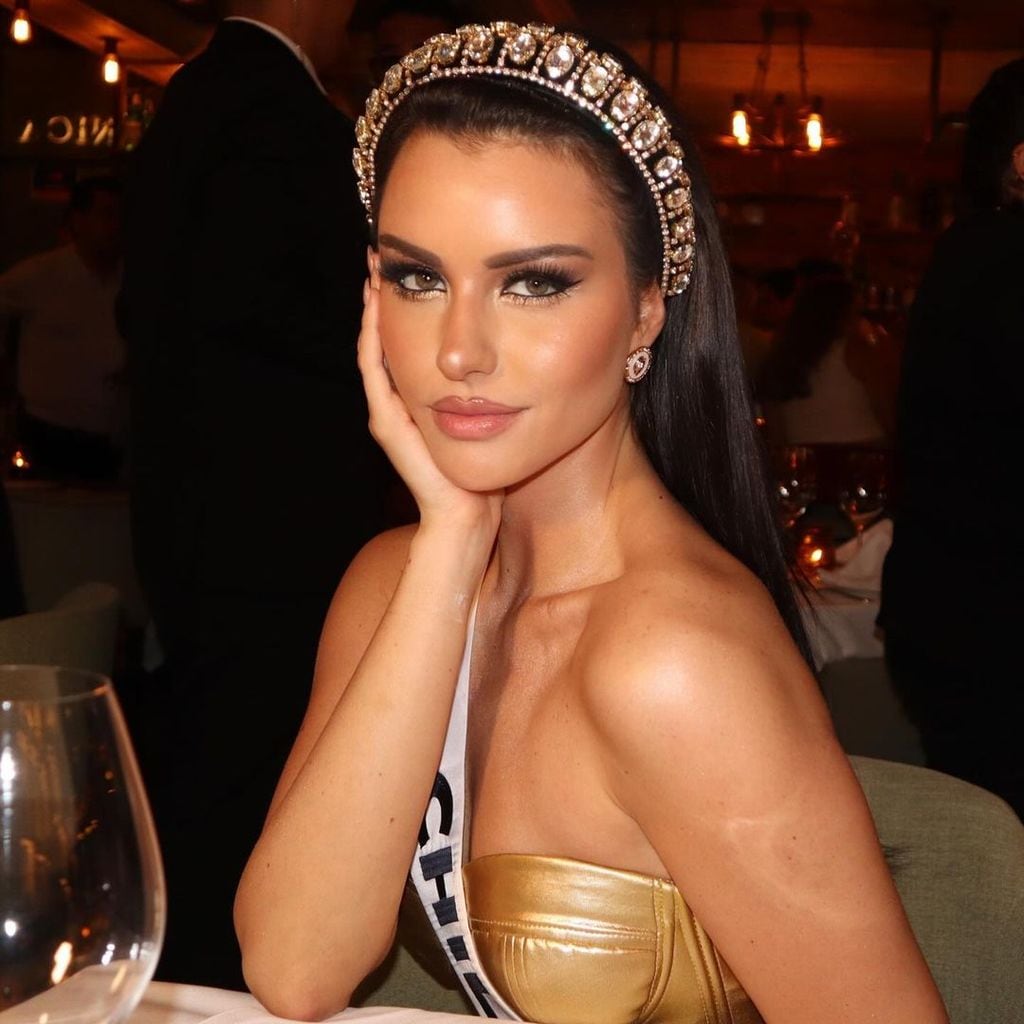 Emilia Dides