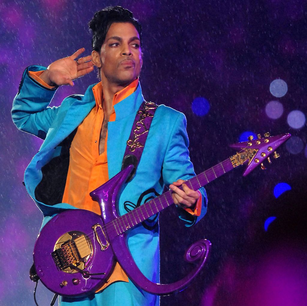 Prince durante su show en el Super Bowl