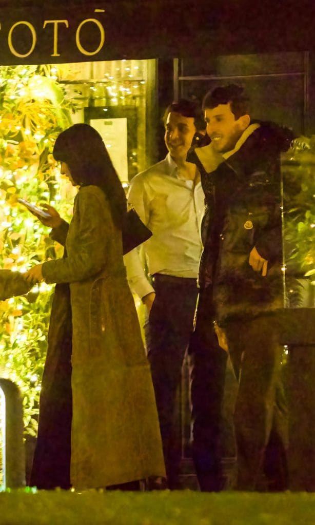aitana y yatra SOBRANTES