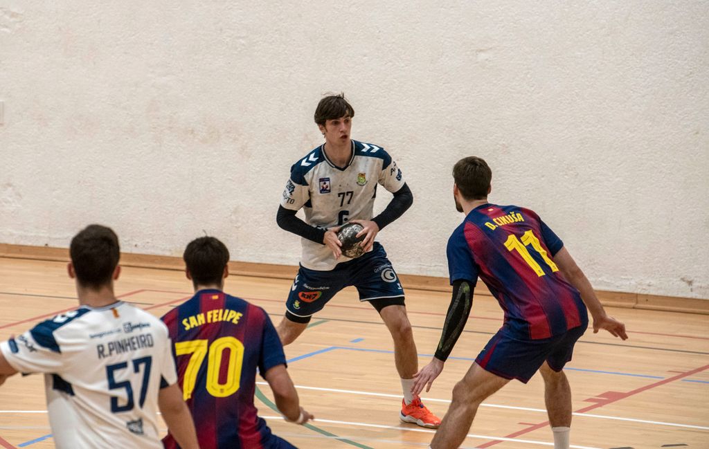 El  hijo de la infanta Cristina ha jugado un partido amistoso contra el Barça