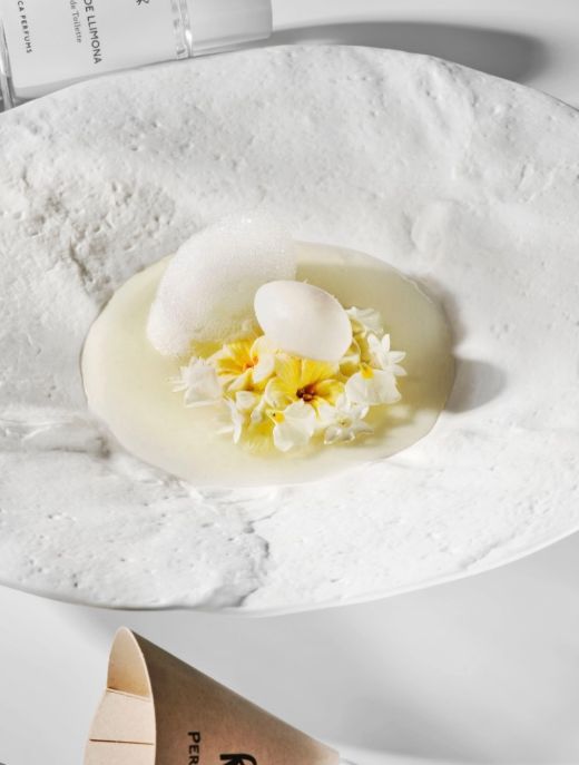 Núvol de llimona, primer postre del menú actual de El Celler de Can Roca.
