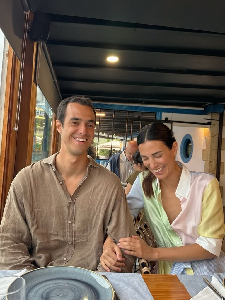 Sassa junto a su hermano