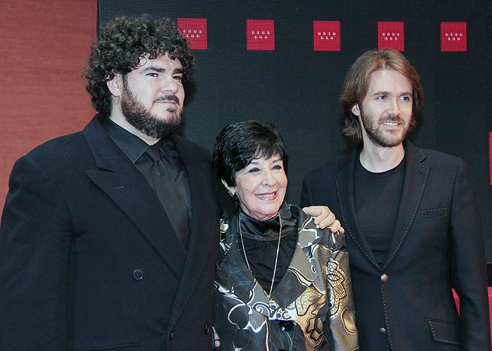 Manuel Velasco emite un comunicado para aclarar el estado de salud de su madre 