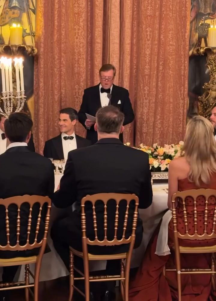El Rey pronunciando su discurso
