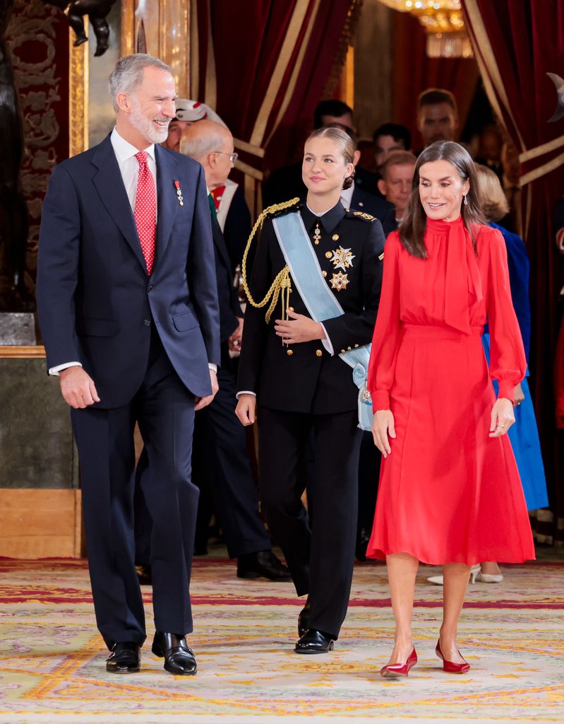 Los reyes y la princesa Leonor en el Besa Manos 2024
