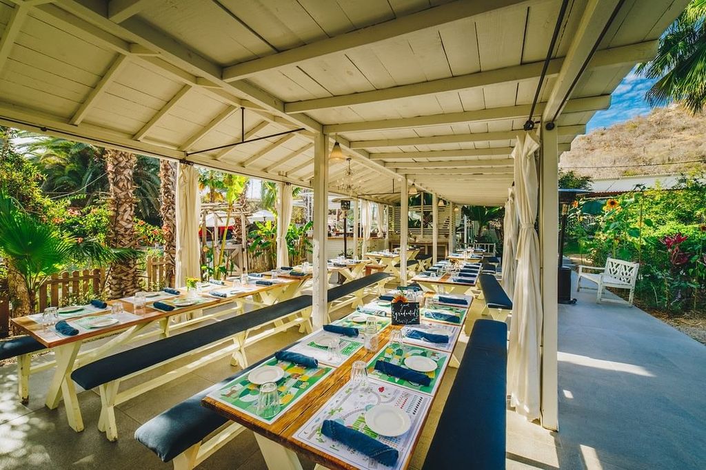 Flora Farms Los Cabos