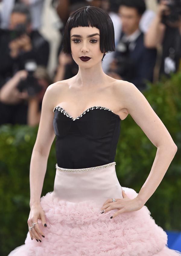 lily-collins-met