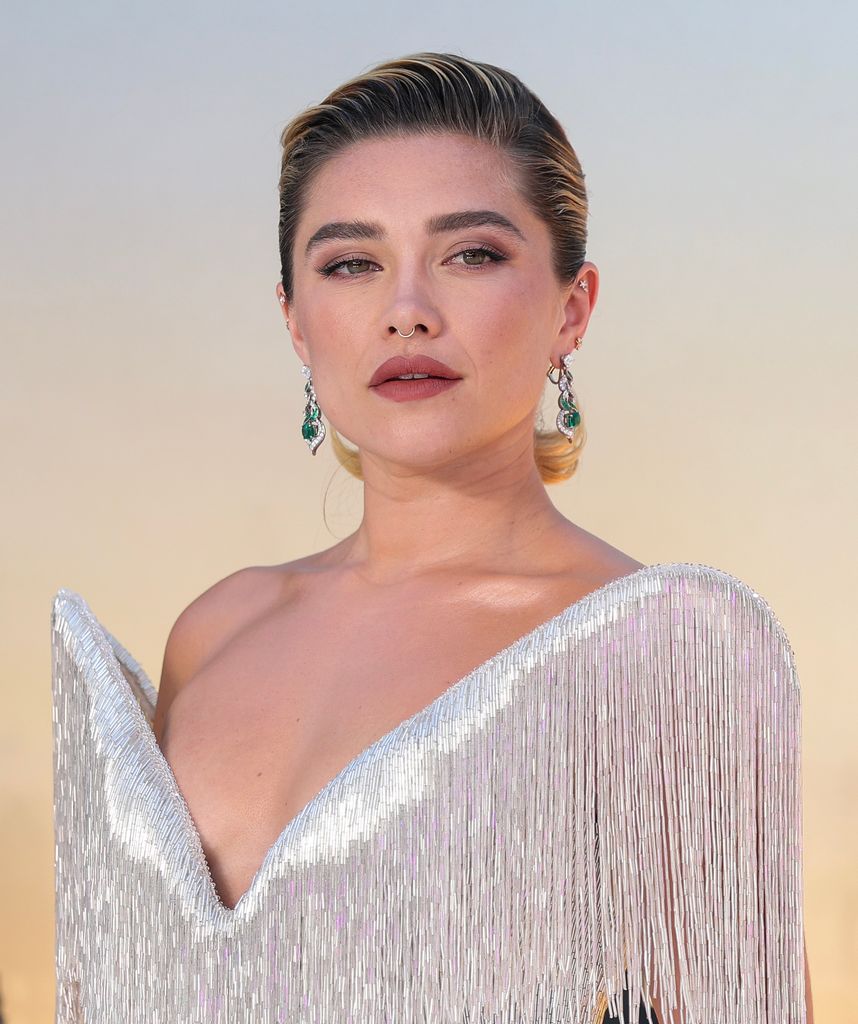 La actriz mantuvo el maquillaje en tonos discretos y naturales para dejar el protagonismo al vestido.