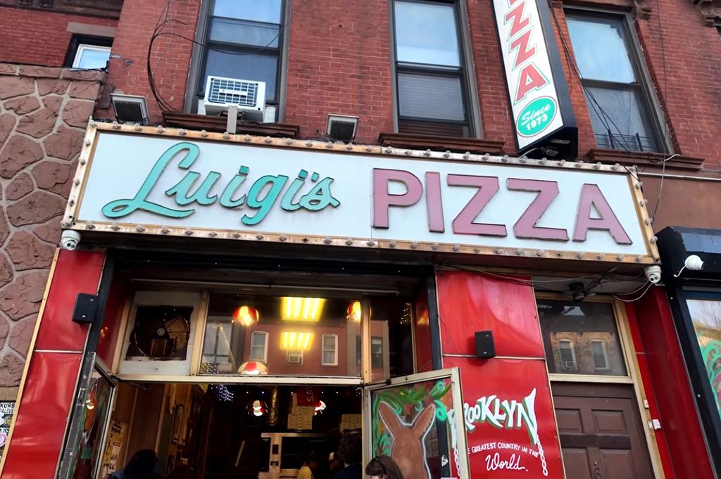 Luigi's Pizza, la pizzería favorita del actor, ubicada en Brooklyn.