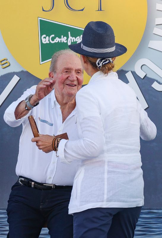 Rey Juan Carlos y la intanta Elena