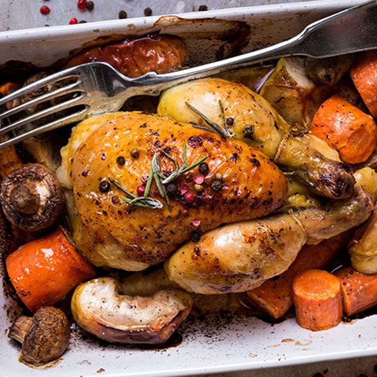 Paso a paso: pollo asado al horno con verduras