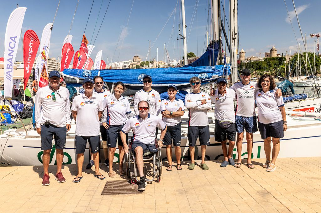 El equipo JP Financial debuta en la 44ª edición de la regata como el único proyecto de vela inclusiva de España