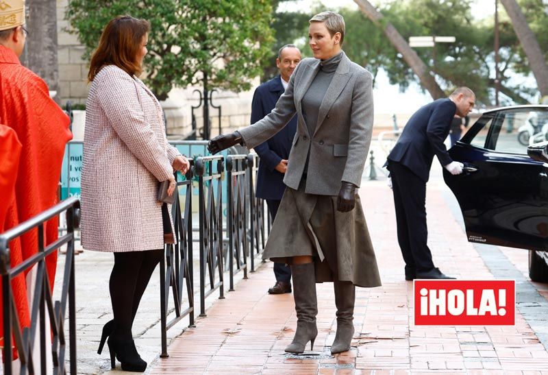 Charlene de Mónaco con Melanie-Antoinette Costello de Massy