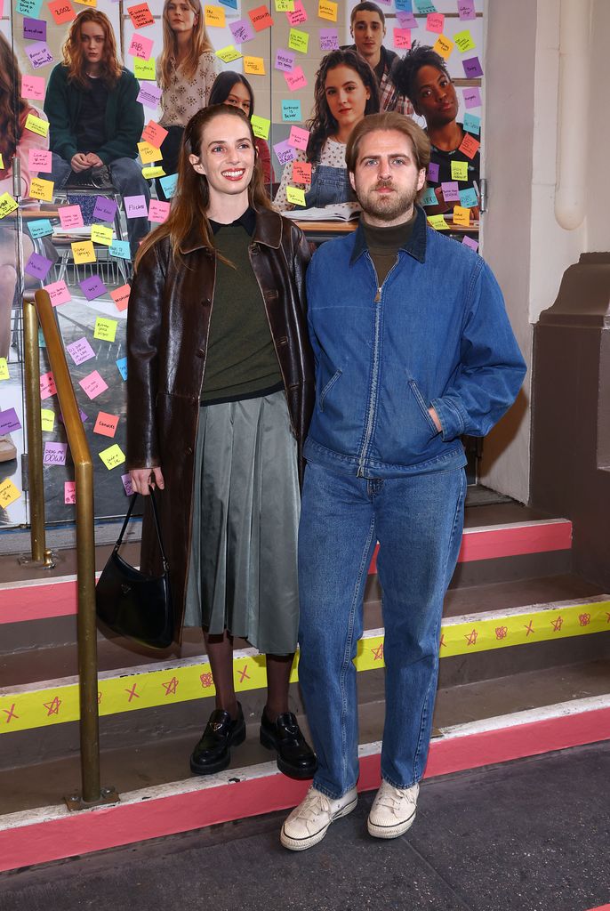 Maya Hawke con su novio, Christian Lee Hutson, en el estreno de 'John Proctor Is The Villain' en Broadway