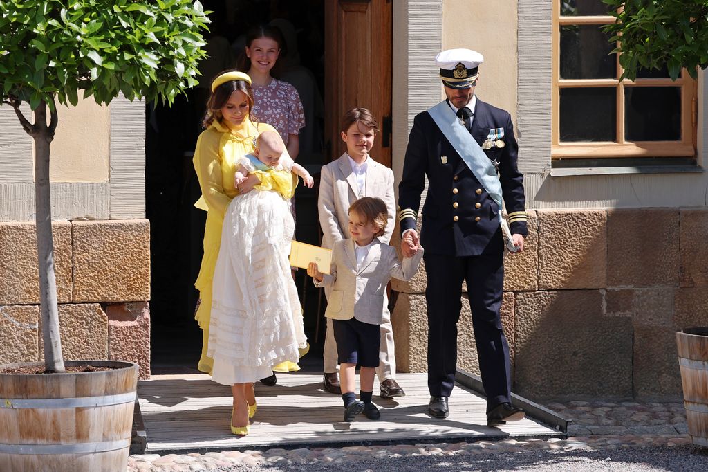 Carlos Felipe y Sofia de Suecia en el bautizo de su hija Ines 