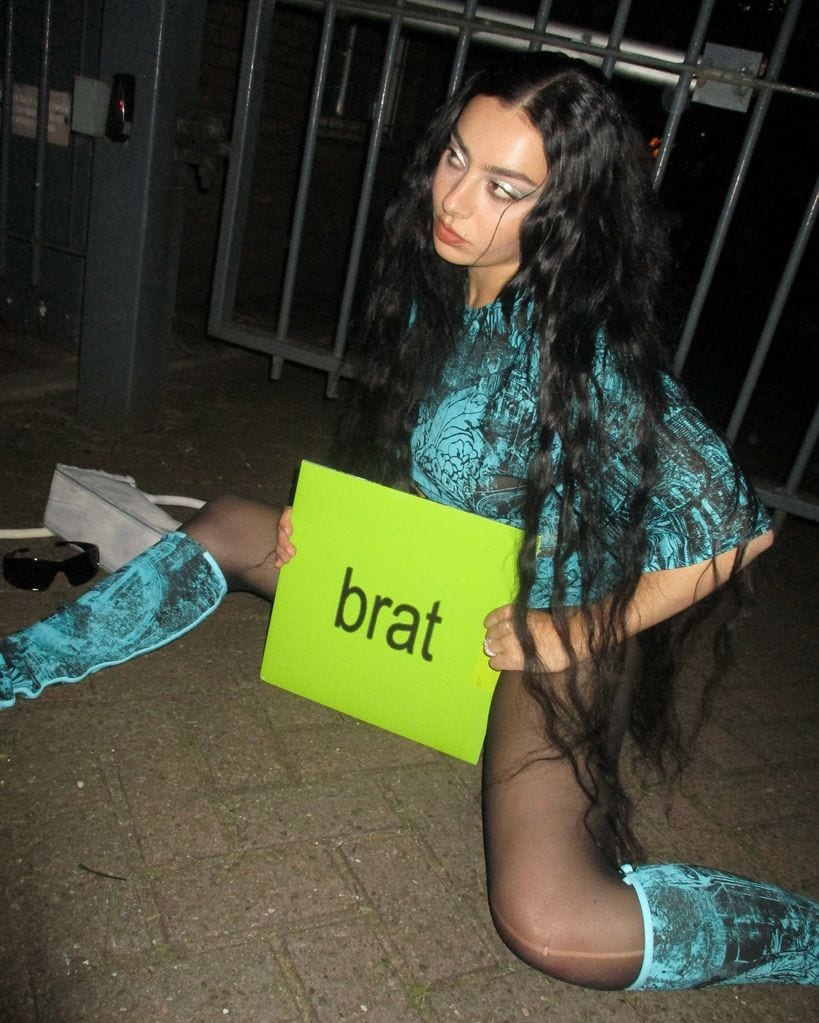 Charli XCX y brat summer