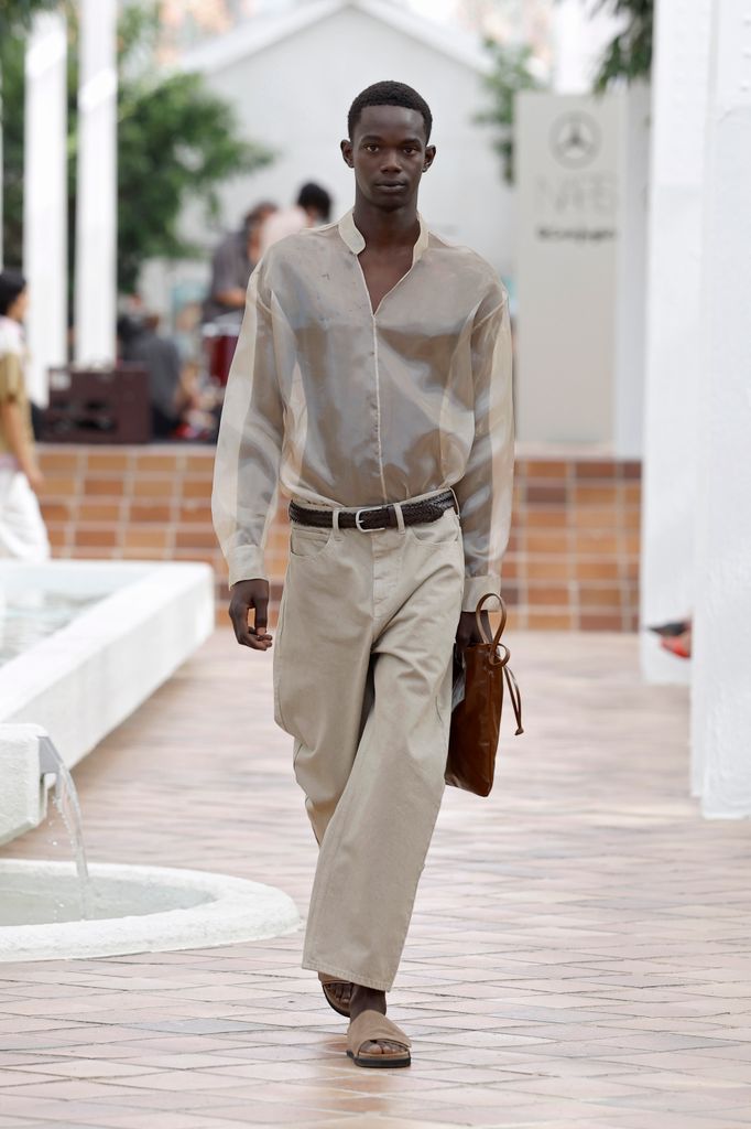 Adolfo Dominguez Primavera Verano 2027 Fashion Week Madrid