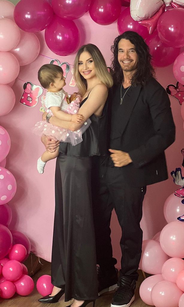 Mario Cimarro y su familia