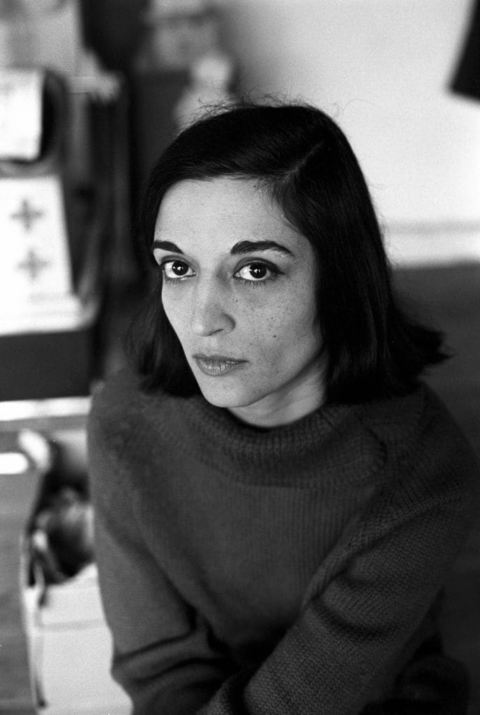 Pop art sculptor Marisol Escobar (1930 â 2016), known as Marisol, in her studio, 1963. (Photo by Ben Martin/Getty Images)