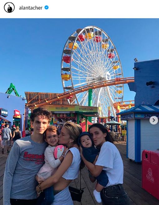 Alan Tacher y sus hijos