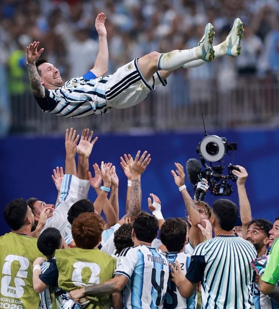 El equipo hizo volar a Lionel Messi por el pase a cuartos de final en el Mundial 2026