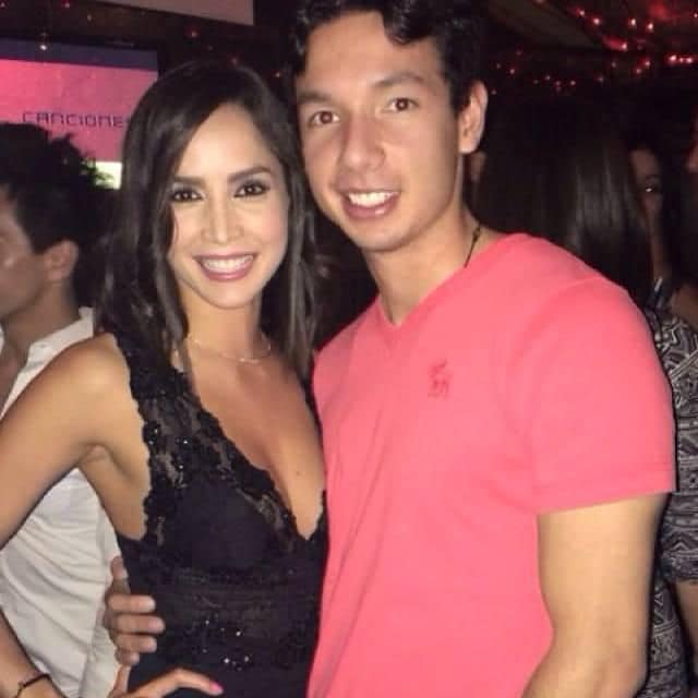 carmen villalobos y su hermano robert