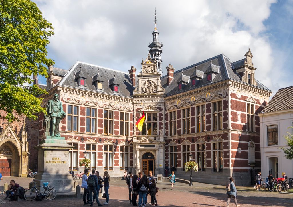 Edificio de la Universidad de Utrecht en Domplein