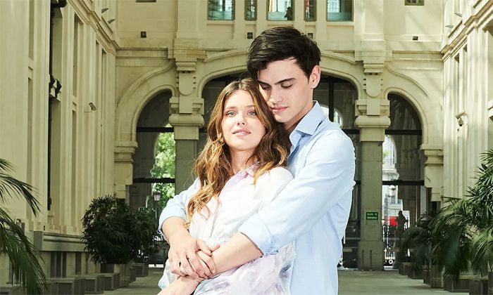 Gabriel Guevara y Nicole Wallace