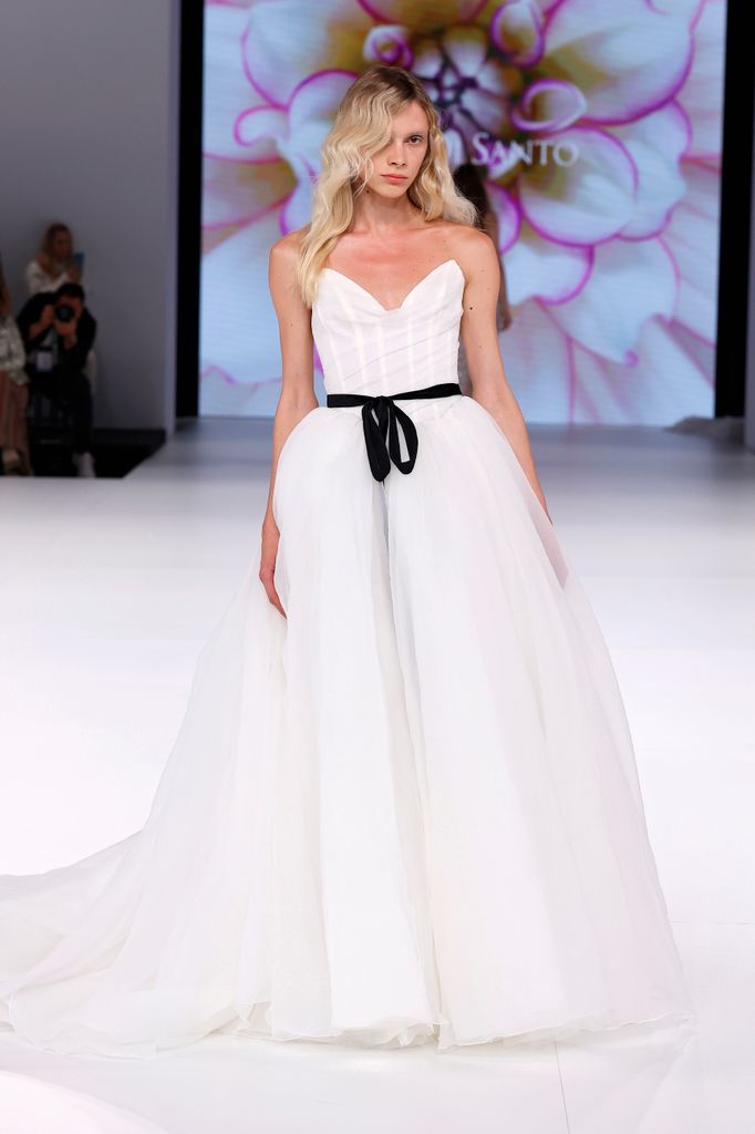Ines Di Santo en Barcelona Bridal Fashion Week