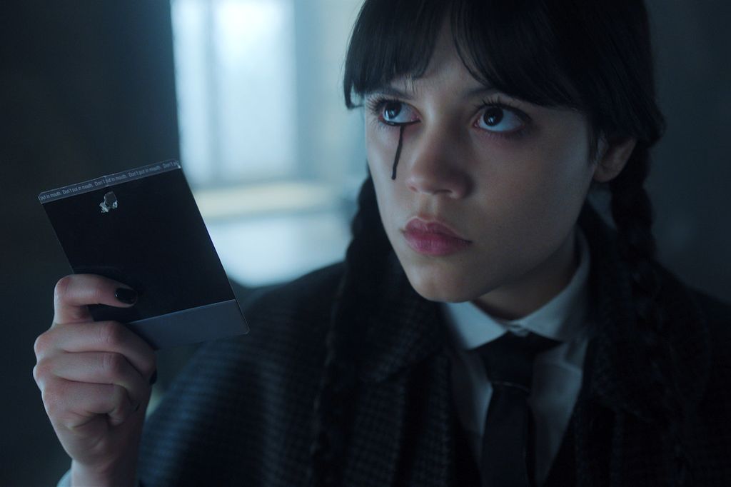 Jenna Ortega asegura que el final de la segunda temporada será 'un caos'