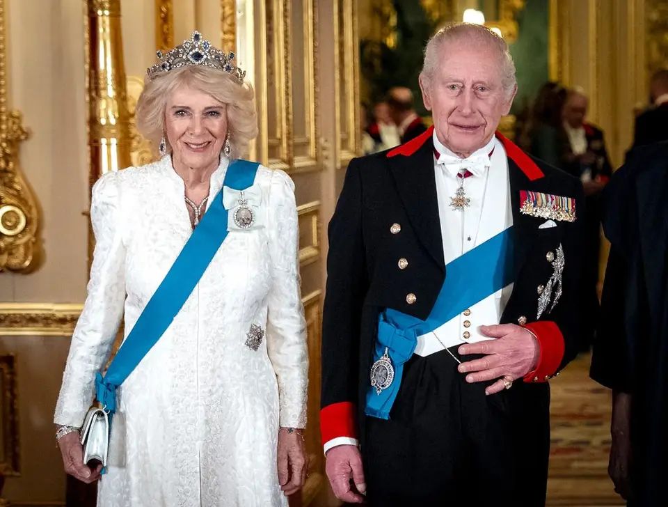 Carlos III y su mujer Camilla