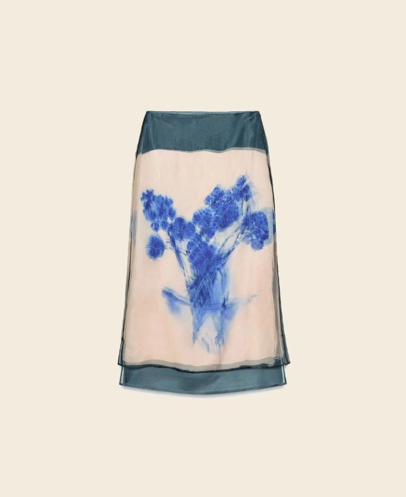 Falda de boda de Zara de rebajas con estampación floral