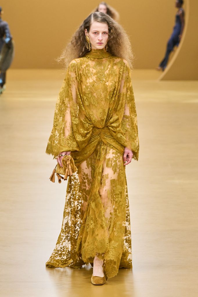 Paris Fashion Week: Zimmermann Otoño/Invierno 2026