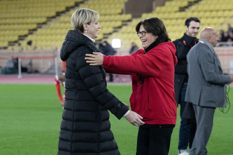 Charlene y Estefanía de Mónaco