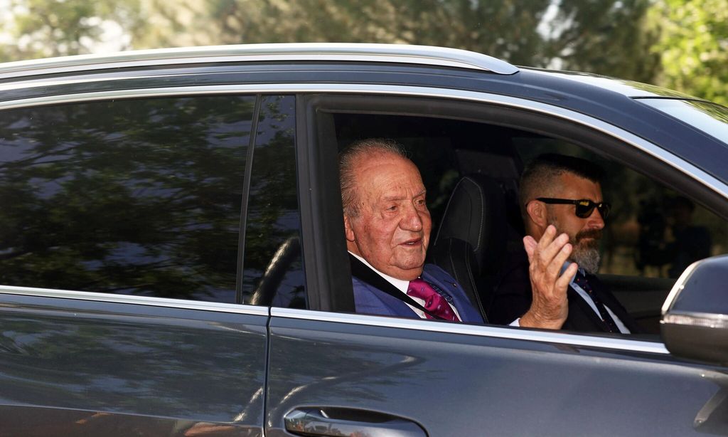 Rey Juan Carlos HOLA 4061
