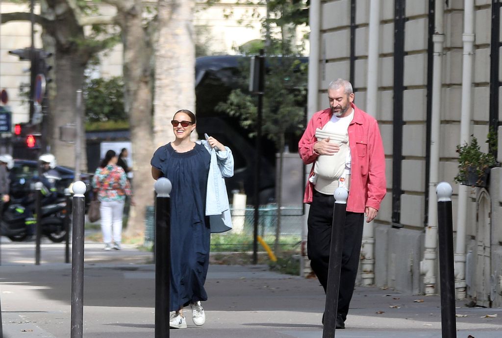 Natalie Portman lució radiante tras el nacimiento de su tercer bebé, el primero con Tanguy.