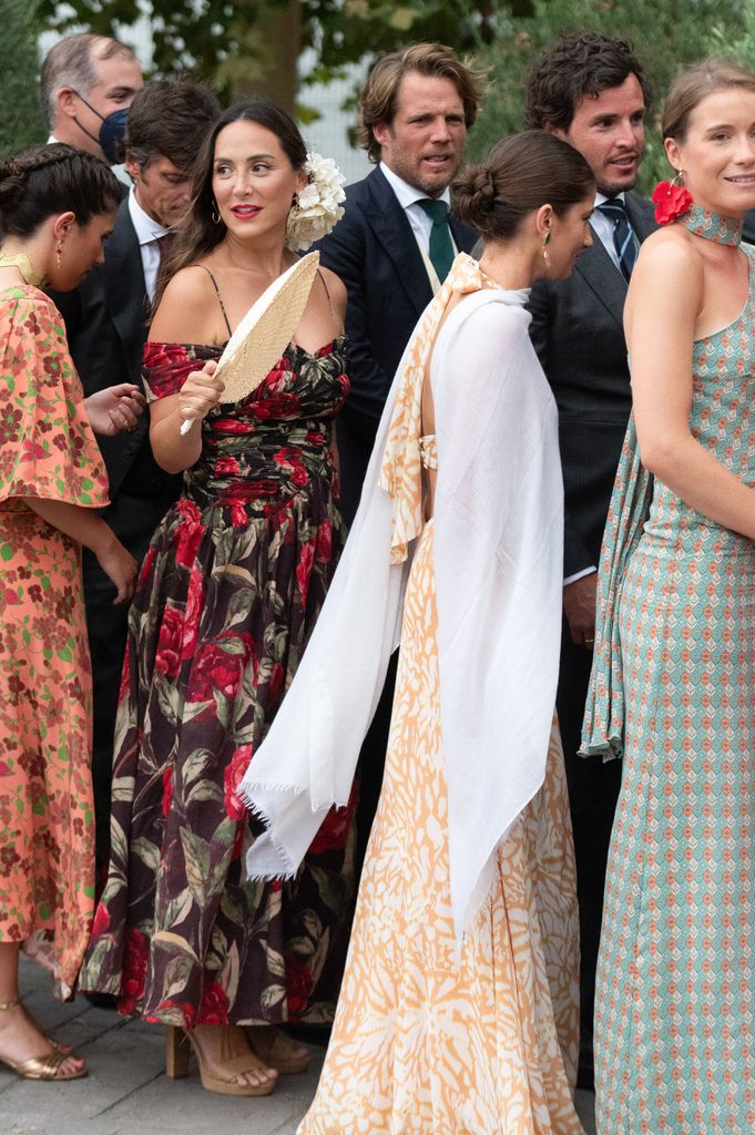 Tamara Falcó e Íñigo Onivea, entre los invitados de la boda de Luisa Bergel y Cristian Florez 
