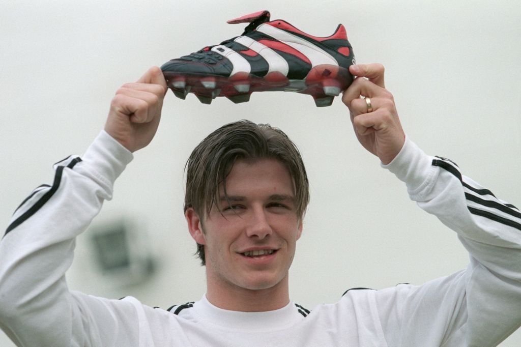 Beckham presentando una de las siluetas de tenis que ha lanzado junto a Adidas