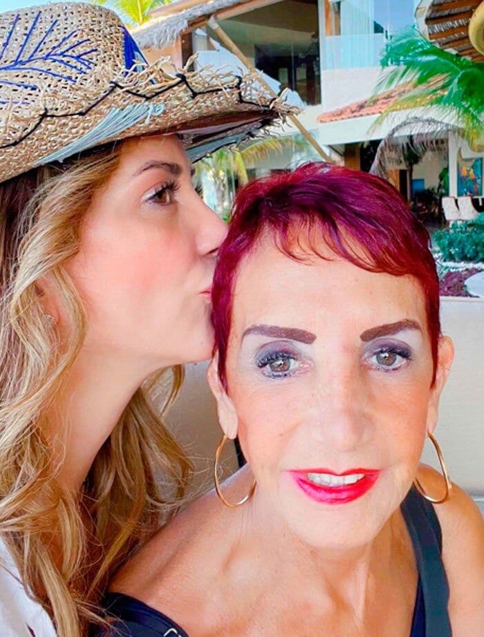 Andrea Legarreta y su mamá