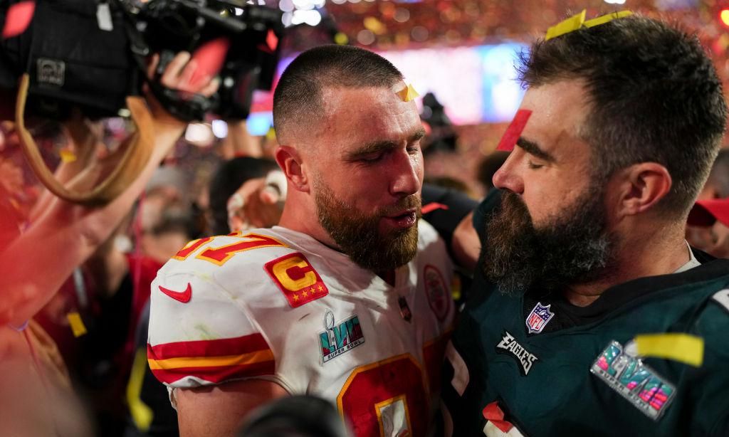 travis kelce y su hermano jason